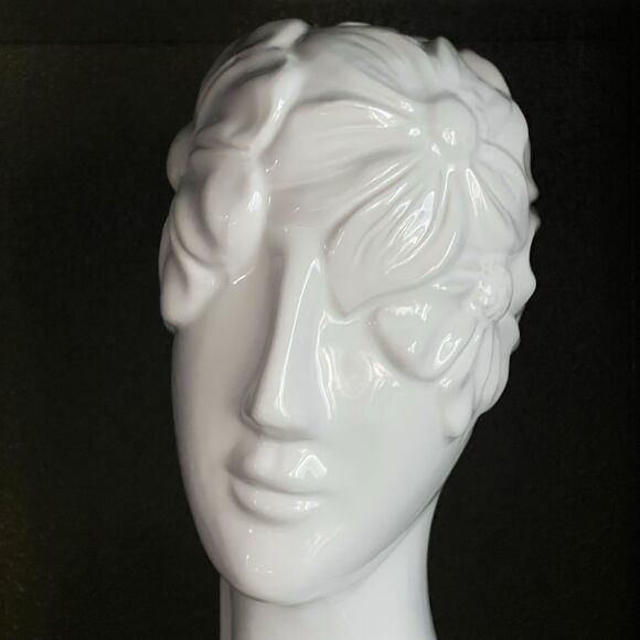 DAISY Head Face Ceramic Bust Figural Statue Figurine White Floral Etched Elegant - Picture 14 of 17
